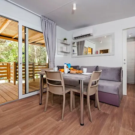 Campsite Lanterna Mobile Homes Mediteran Kamp 포레치