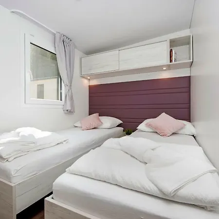 База отдыха Campsite Lanterna Mobile Homes Mediteran Kamp