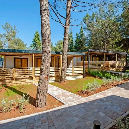 Campsite Lanterna Mobile Homes Mediteran Kamp 4* 포레치